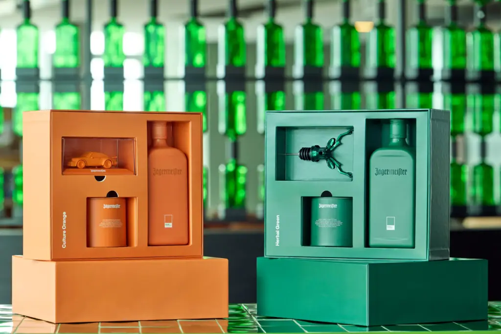 Jagermeister et Pantone